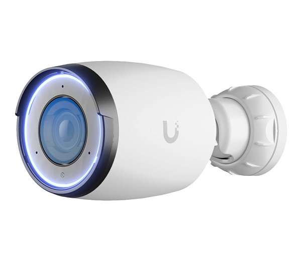 Ubiquiti | Indoor/outdoor 4K 
WHITE PoE camera with 3x 
optical zoom and long- 
distance smart detection 
capability 